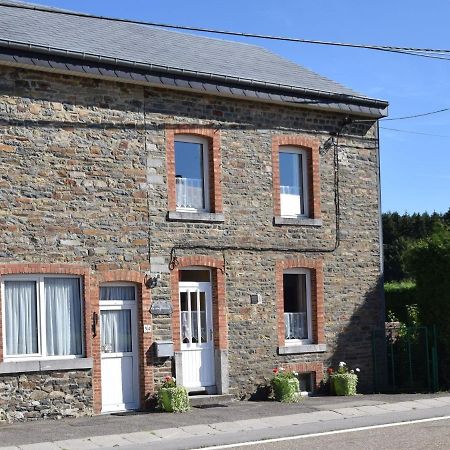 Cozy Holiday Home Near The Forest In Bovigny Gouvy ภายนอก รูปภาพ