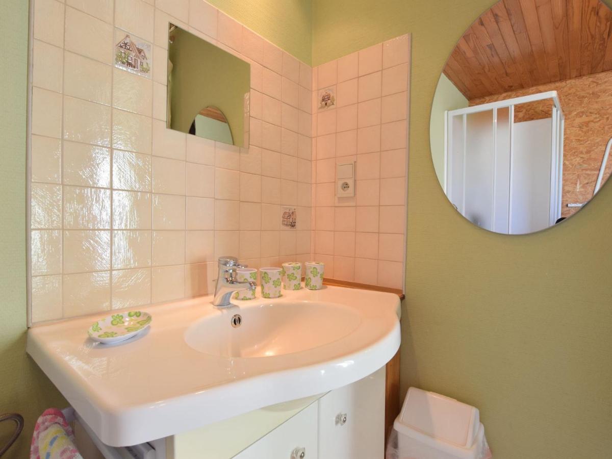 Cozy Holiday Home Near The Forest In Bovigny Gouvy ภายนอก รูปภาพ